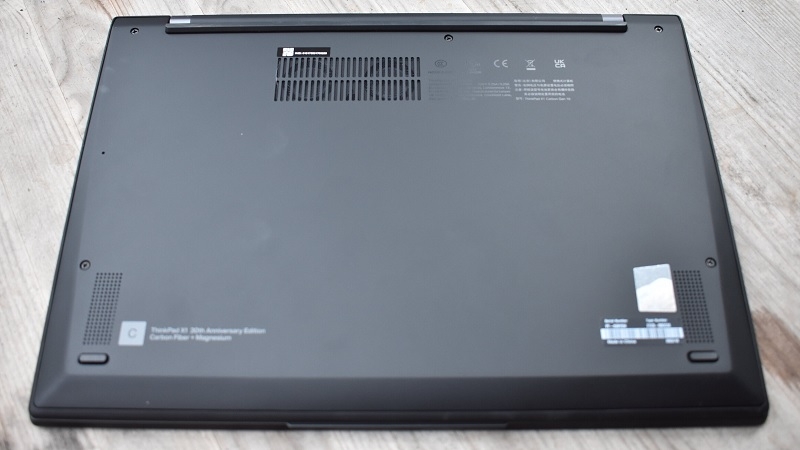 Lenovo ThinkPad X1 Carbon G10