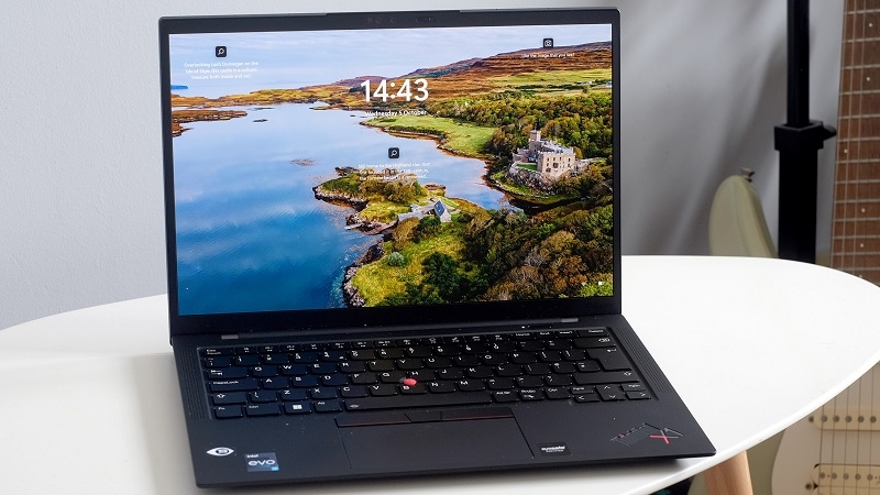 Lenovo ThinkPad X1 Carbon G10