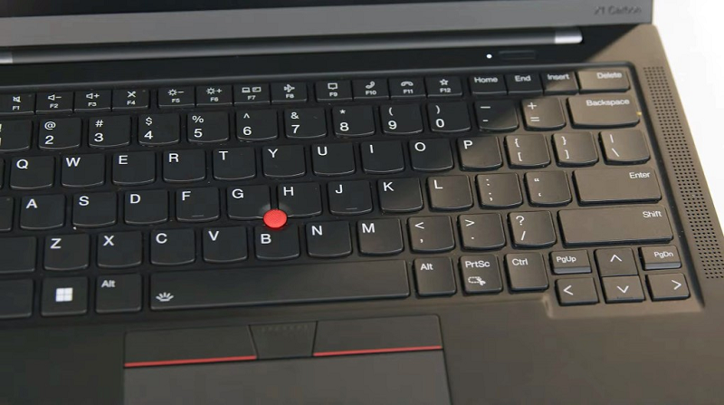 lenovo-thinkpad-x1-carbon-gen-10