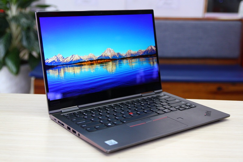 Lenovo ThinkPad X1 Yoga Gen 5