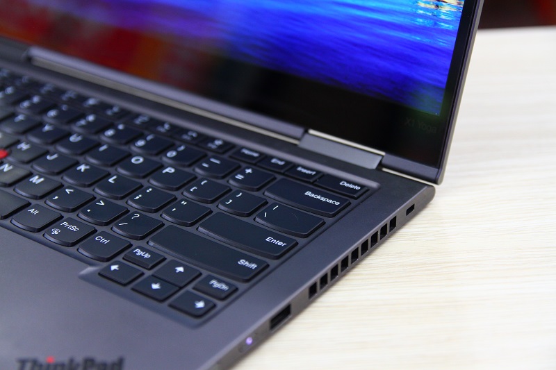 lenovo-thinkpad-x1-yoga-gen-5