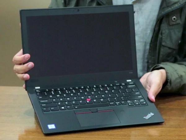 Các đường nét và chi tiết mang vẻ truyền thống của dòng Thinkpad