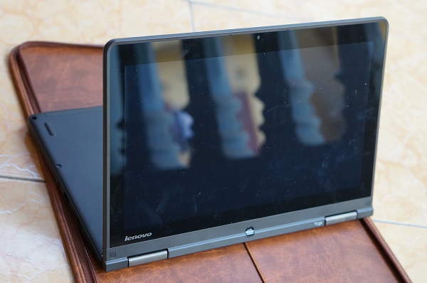 Lenovo Yoga S1