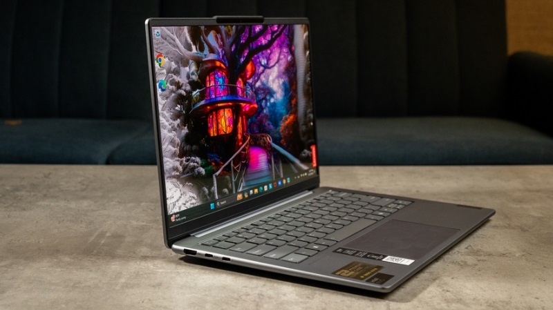 Laptop Lenovo Yoga Slim 7 14IMH9 Laptop Lenovo Yoga Slim 7 14IMH9