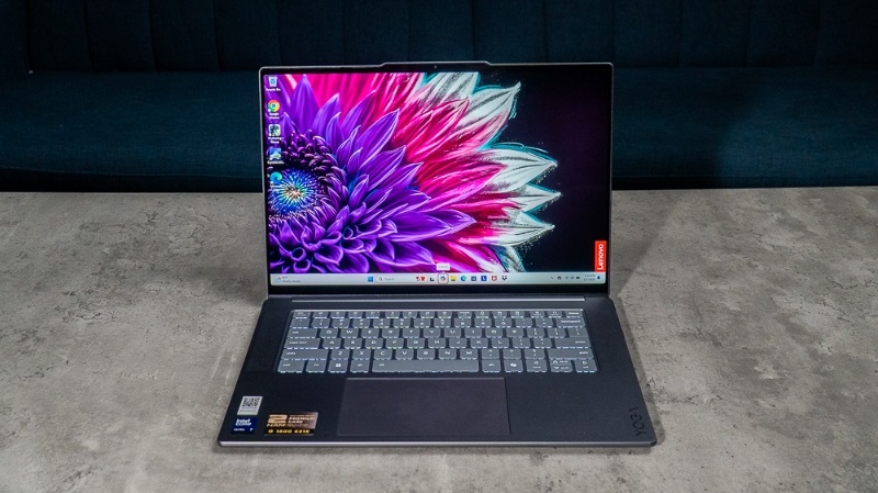 Laptop Lenovo Yoga Slim 7 14IMH9 Laptop Lenovo Yoga Slim 7 14IMH9