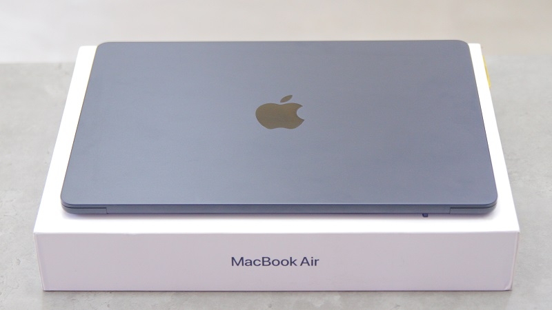 Macbook Air M2 13inch