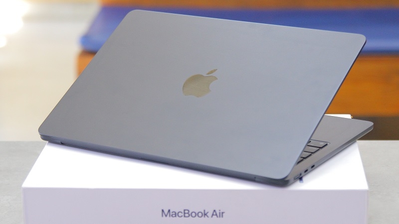 Macbook Air M2 13inch