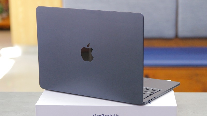 Macbook Air M2 13inch