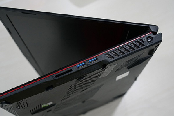 MSI GL63 9SE 831VN