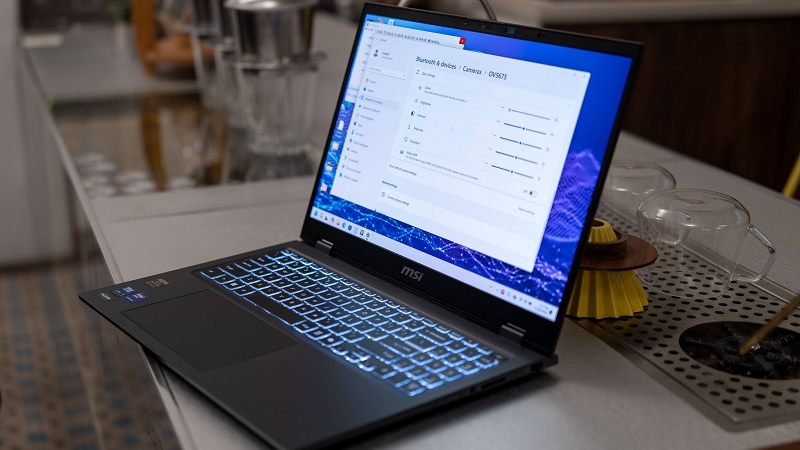 MSI Prestige 16 AI+ Evo B2VMG-016VN - Laptop AI Cao Cấp Với Intel Core Ultra 9 Và Màn Hình OLED 4K+ MSI Prestige 16 AI+ Evo B2VMG-016VN - Laptop AI Cao Cấp Với Intel Core Ultra 9 Và Màn Hình OLED 4K+