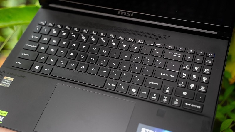 MSI Stealth A16 AI+ A3XWHG 085VN