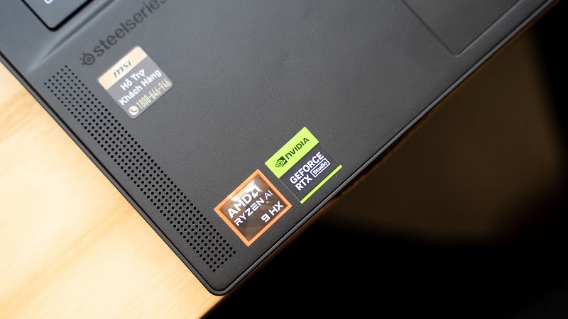 MSI Stealth A16 AI+ A3XWHG 085VN