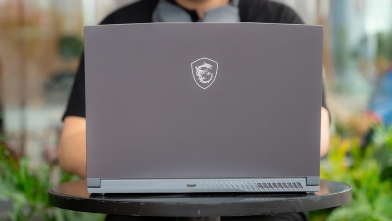Laptop MSI Thin 15 B13UC-1411VN Laptop MSI Thin 15 B13UC-1411VN