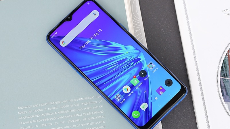 Nguyên nhân thay mặt kính Realme 5 là gì?