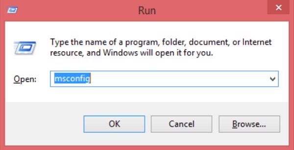 Nhập lệnh msconfig
