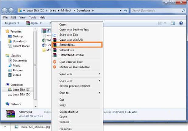 Nhấn chuột phải lên phần mềm, tiếp đến nhấn chọn vào Extract files