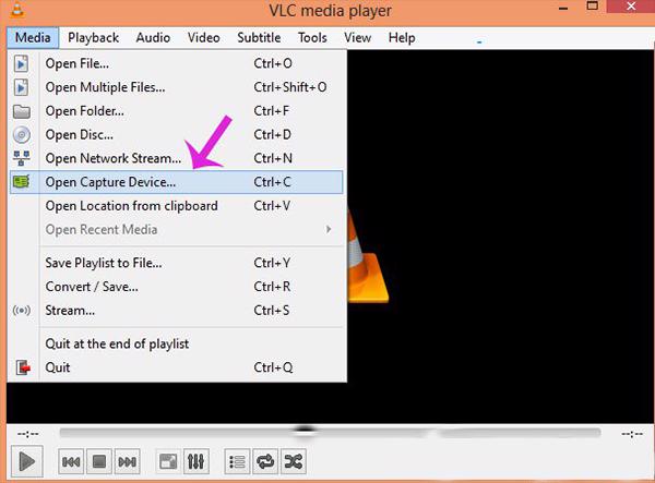 Nhấn chọn vào mục Media rồi chọn tiếp Open Capture Device
