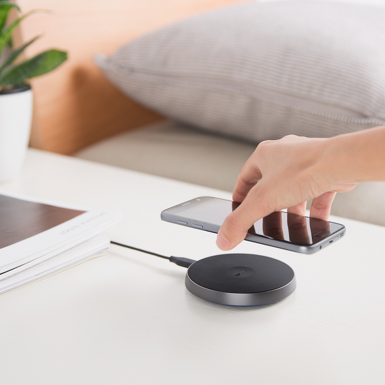 sac-khong-day-anker-powertouch-10w-a2512h11