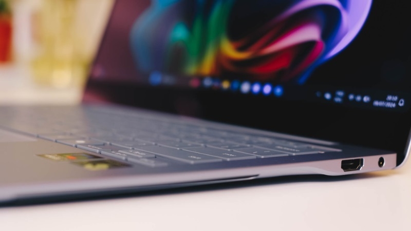 Samsung Galaxy Book 4 Edge 14