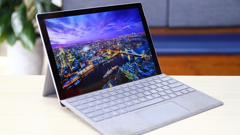 Các dòng laptop Surface cũ hiện đang được Techcare phân phối