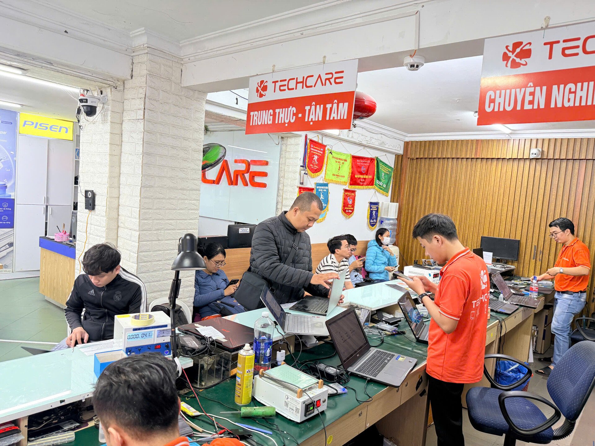 Cửa hàng Techcare 5