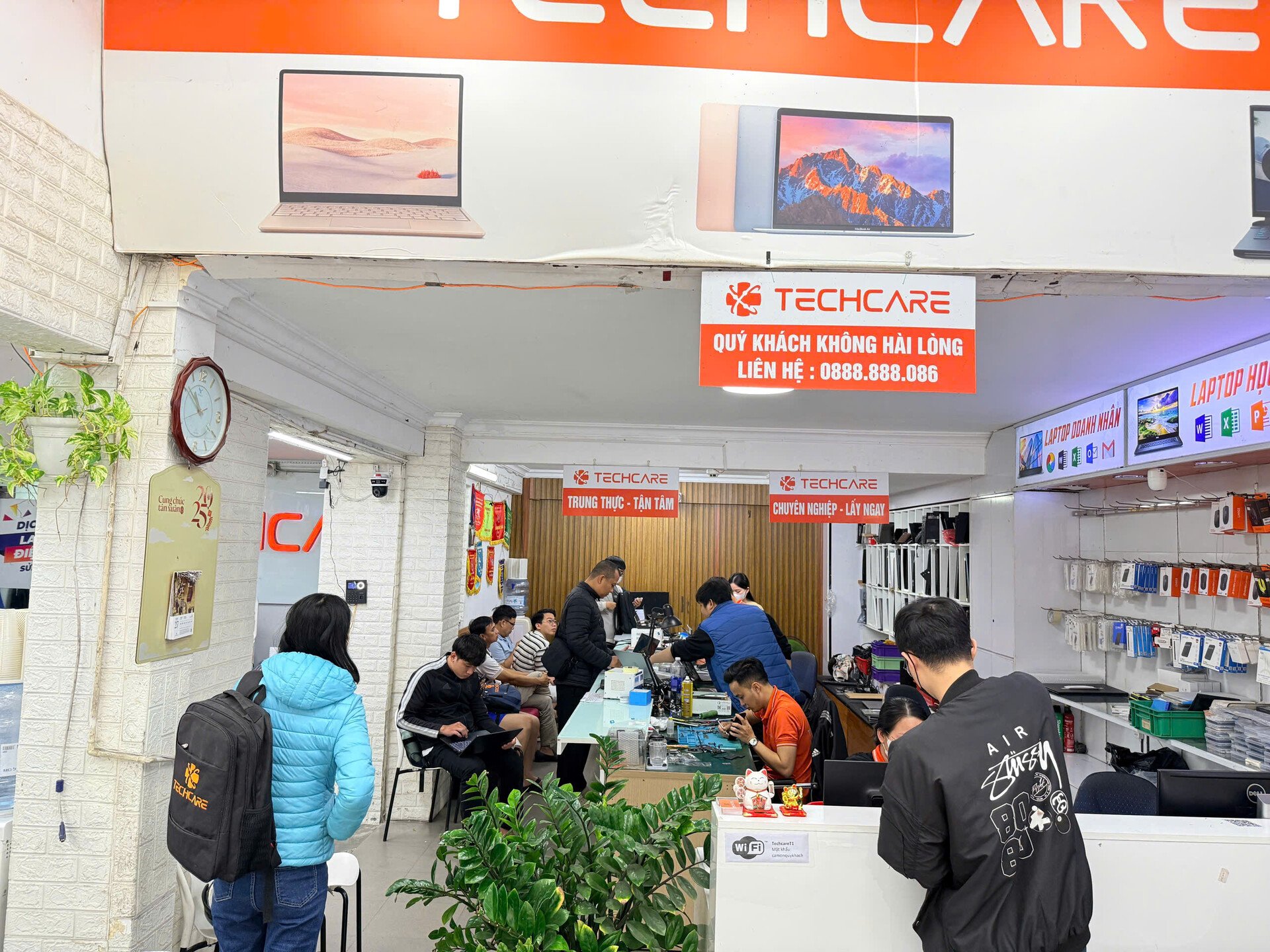 Cửa hàng Techcare 4