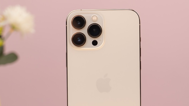 Khi nào cần thay camera iPhone 13 Pro Max?