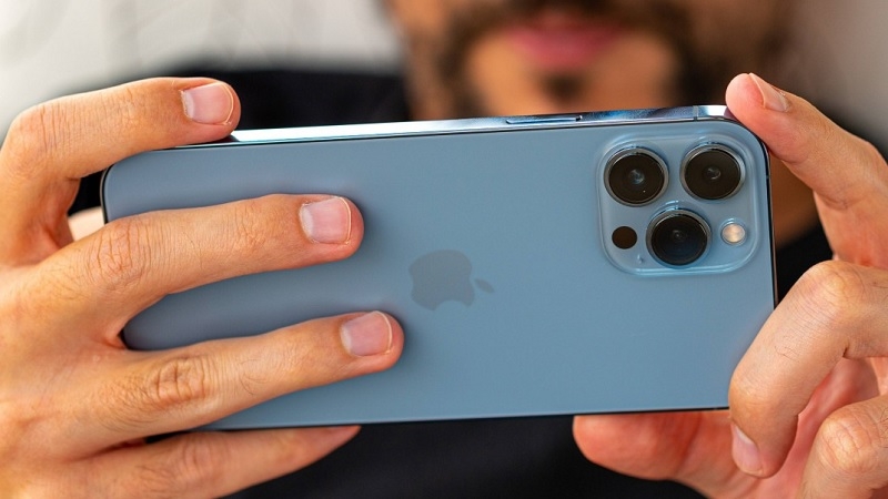 Khi nào cần thay camera iPhone 13 Pro Max?