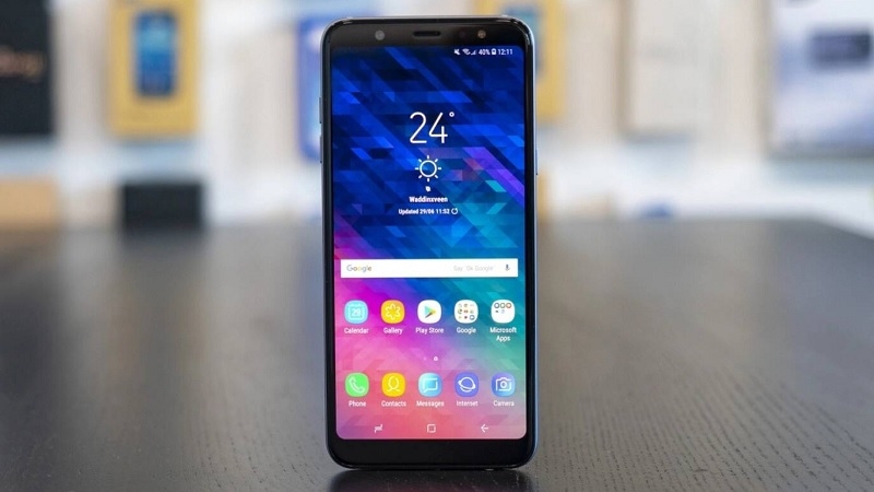 Trường hợp cần thay mặt kính Samsung Galaxy A6, A6 Plus (2018) Trường hợp cần thay mặt kính Samsung Galaxy A6, A6 Plus (2018)