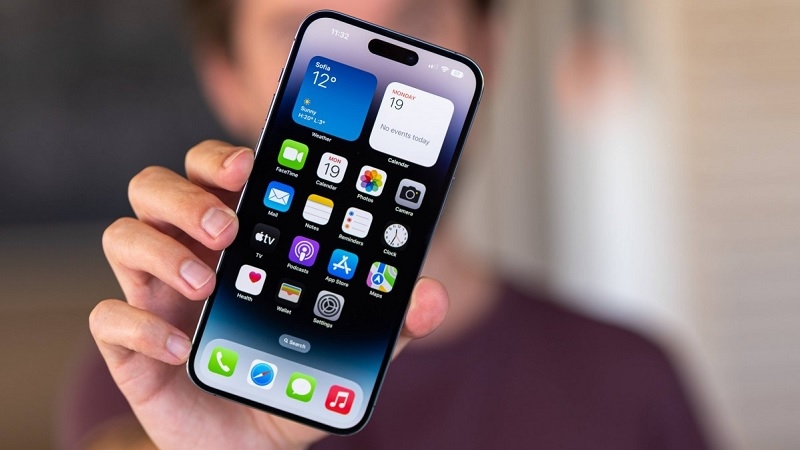 Khi nào bạn cần thay mặt kính iPhone 14 Pro Max và thay có bị ảnh hưởng gì không?