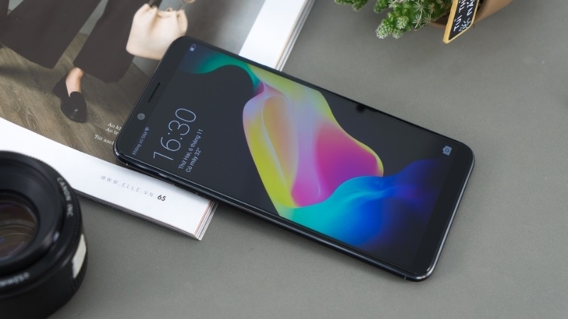 Mặt kính cảm ứng của OPPO F5 Mặt kính cảm ứng của OPPO F5