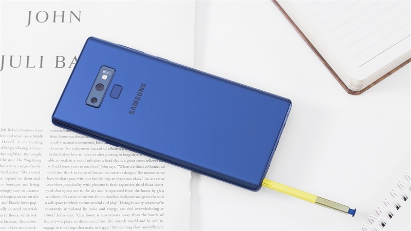 Samsung note 9 với 4 phiên bản mặt lưng ấn tượng Samsung note 9 với 4 phiên bản mặt lưng ấn tượng