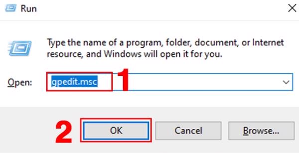 Nhấn tổ hợp phím Windows + R -> gõ vào gpedit.msc -> chọn tiếp vào OK