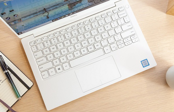 Laptop Dell XPS 13 9380