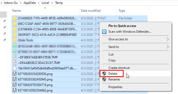 Nhấn tổ hợp phím Ctrl + A để chọn tất cả các tệp các bạn muốn loại bỏ
