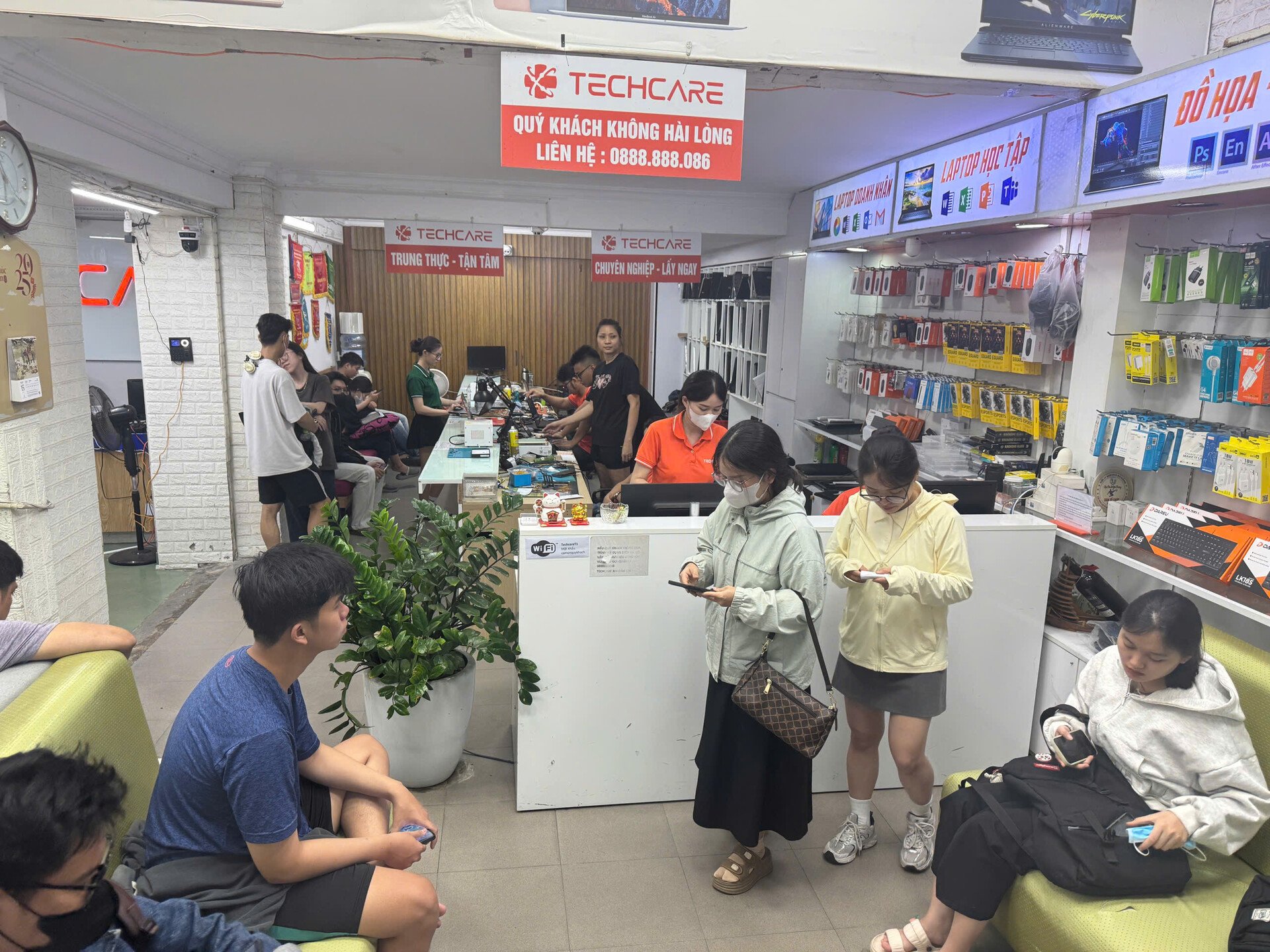 Cửa hàng Techcare 10