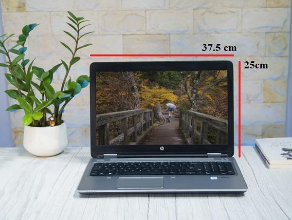 Kích thước dài rộng laptop 15.6 inch